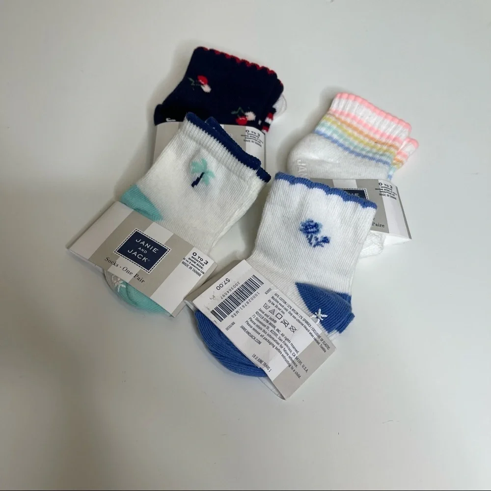 Janie and jack infant socks